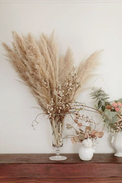 Decorating With Dried Flowers – Honestly WTF Decoration, Inspiration, Décor, Deco, Arrangement, Decor, Plantas De Interior, Plant Decor, Dekoration