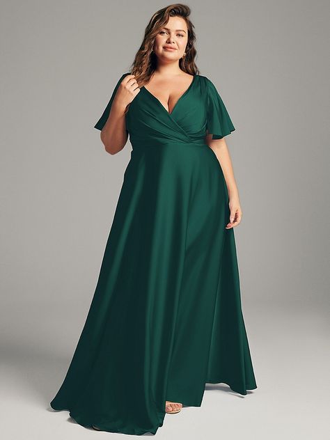 Outfits, Hunter Green Bridesmaid Dress, Winter Bridesmaid Dresses, Fall Bridesmaid Dresses, Winter Bridesmaids, Dark Green Bridesmaid Dress, Sage Green Bridesmaid Dress, Green Bridesmaid Dresses, Bridesmaid Dresses With Sleeves