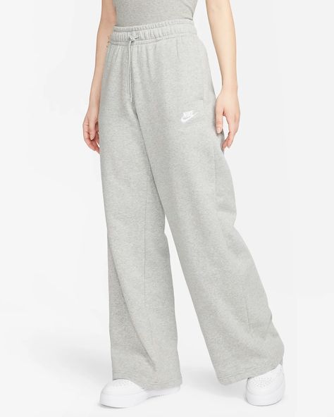 Trainers, The North Face, Nike, Nike Sweat Pants, Nike Sweatpants, Nike Fleece, Gray Nike Sweatpants, Sweatpants Nike, Nike Pants
