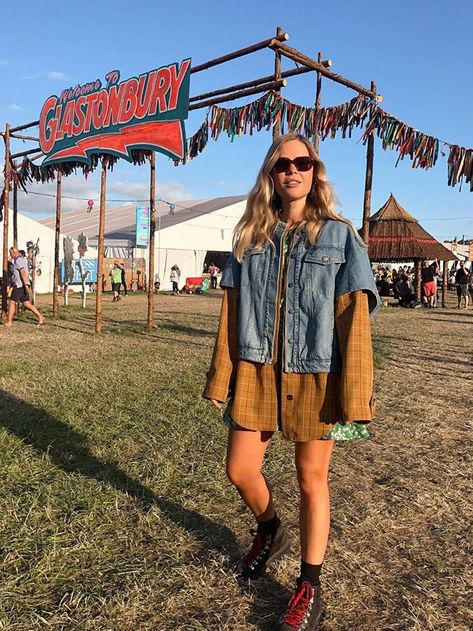 music festival outfits: we the people style at glastonbury Coachella, Outfits, Dressing, Rave, Festival Outfits, 30s Dress, Music Festival Outfits, Festival Dress, Festival Fashion