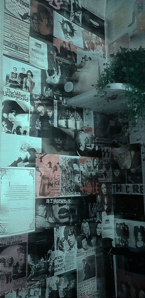 Grunge, Punk, Punk Rock, Grunge Room Ideas Punk Rock, Punk Rock Aesthetic Wallpaper, 2000s Emo Aesthetic Wallpaper, Punk Aesthetic Wallpaper, 2000s Aesthetic Wallpaper, 2000s Aesthetic Grunge
