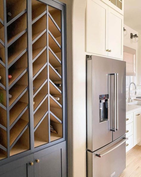 The Top 52 Wine Rack Ideas Built In Cabinet, Built In Wine Rack, Pantry Design, Wine Cabinets, Wine Rack Cabinet, Small Wine Racks, Inredning, Modern Wine Rack, Wine Room