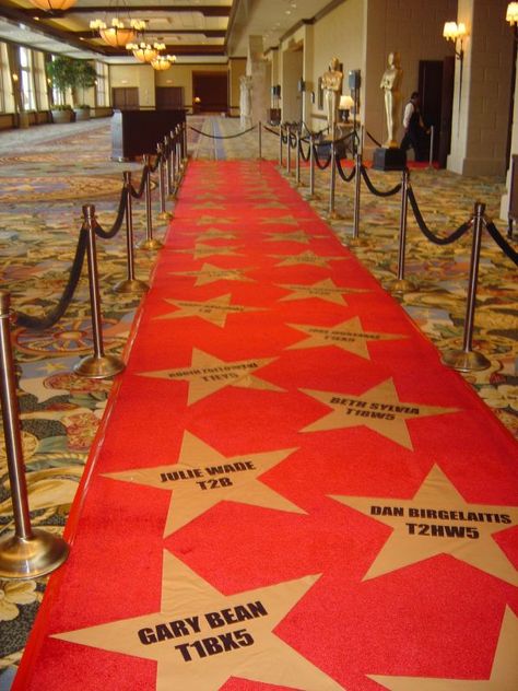 oscar after party theme | Star-studded red carpet to Oscar themed event Hollywood Theme Party Decorations, Academy Awards Party, Hollywood Party Theme, Oscar Party Decorations, Hollywood Party, Movie Themed Party, Awards Party, Red Carpet Theme Party, Hollywood Party Entrance