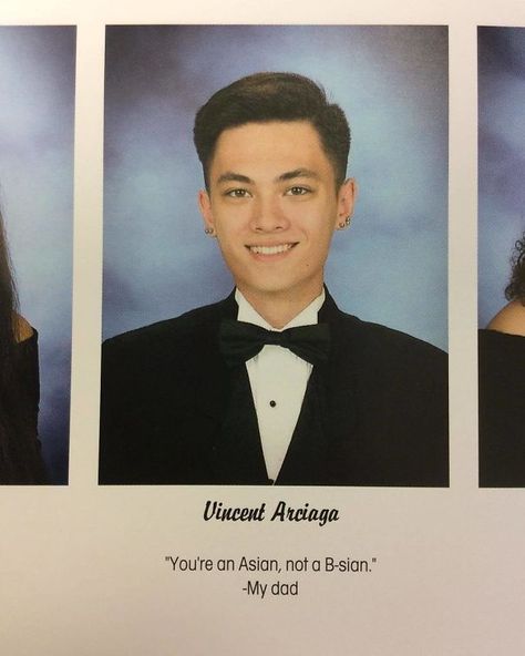 School yearbooks are a perfect opportunity to leave your mark on your time at school. Check our list of hilarious yearbook quotes! Humour, Funny Puns, Funny Jokes, Asian Jokes, Asian Meme, Asian Quotes, Funny Mom Memes, Funny Mom Jokes, Funny Jokes To Tell