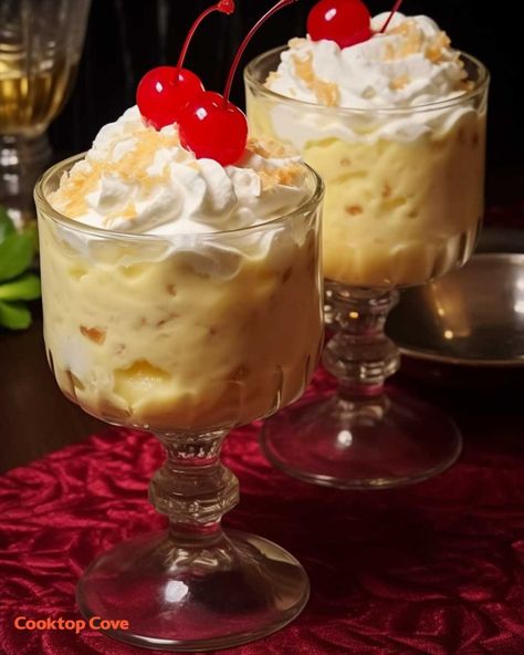 I love serving these at my parties. It's such a breeze (and cheap) to make and looks so fancy Mousse, Drinking, Jell O, Treats, Pie, Appetisers, Snacks, Dips, Desserts