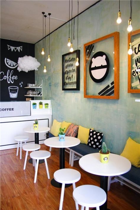 Café Interior, Coffee Shop Interior Design, Small Coffee Shop, Cafe Interior Design, Coffee Shop Decor, Shop Interior Design, Cafe Shop Design, Small Cafe Design, Cafe Interior