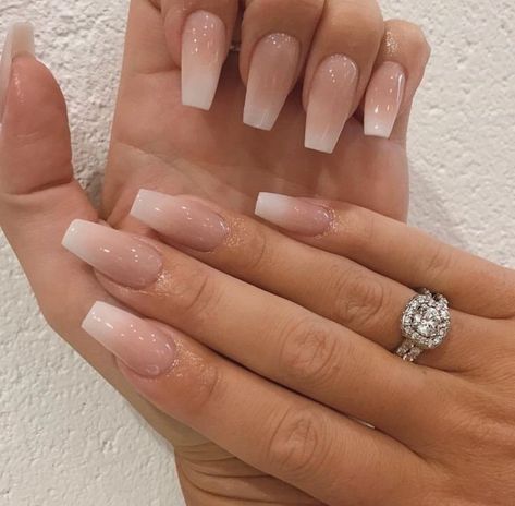 Classy Acrylic Nails, Nails That Go With Everything, Coffin Acrylic Nails Natural Color, White Acrylic Nails, Acrylic Nails Coffin Short, Nail Inspo Acrylic Ombre, Red Acrylic Nails, Acrylic Nails Coffin Ombre, Acrylic Nails Nude