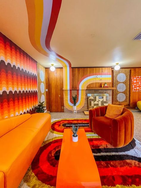 12 Funky Retro Room Ideas That'll Transport You Back in Time | Hunker Retro, Design, Haus, Modern, Deko, Rom, Wallpaper, House, Interieur