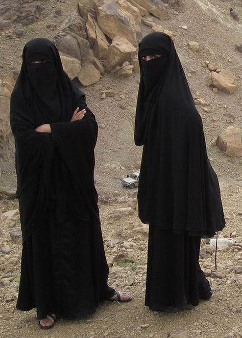 #niqabfashionstyleniqab #fashionbeautyniqab #fashionbeautymuslimwomenniqab #fashionbeautyeyesniqab #fashionveilsniqab #arabian #niqab #niqabeyes #niqabfashion #niqabigirl #niqabigirlsprofilepics Muslim, Muslim Girls, Yemen, Beautiful Hijab, Hijabi, Hijabi Girl, Muslim Hijab, Niqabi Girl, Hijab Niqab