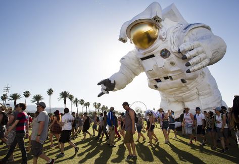 Stream both weekends of Coachella for the first time ever [Schedule] Dance Music, Polo, Techno, Coachella, Empire, Eminem, Psychedelic Art, Coachella Valley Music And Arts Festival, Coachella Valley