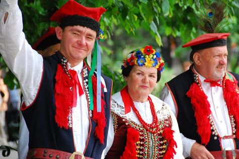 Uncover the meaning of your Polish last name with this overview of the origins of Polish surnames, along with meanings for fifty of the most common last names of Poland. Polish, Art, People, Costumes, Costume, Poland, Culture, Kaliningrad Oblast, Surnames