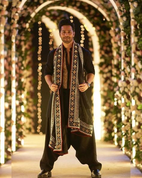 Wedding Outfits That Are Perfect For The Brother Of The Bride & Groom Brother Dress, Garba Outfit, Sangeet Outfit, Indian Groom Dress, Sangeet Outfit For Men, Indian Groom Wear, Indian Wedding Suits Men, Indian Wedding Outfits, Indian Wedding Clothes For Men