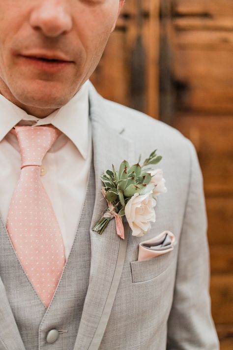 Light Grey Tux With Blush Pink, Light Grey Suits Wedding, Summer Boutonniere, Grey Suit Pink Tie, Boutonniere Succulent, Pastel Suit, Grey Tuxedo Wedding, Summer Groom, Unique Boutonniere
