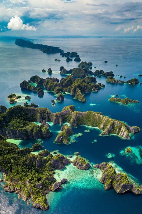 Indonesia, Bali, Rivers, West Papua, Beautiful Islands, Tropical Islands, Beautiful Ocean, Beautiful Places To Travel, Papua