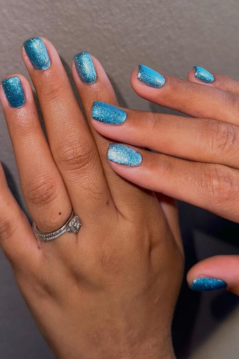Dive into enchantment with these mesmerizing ocean blue square cat eye nails that shimmer like the sea under a moonlit sky. A touch of mermaid magic for a beachy vibe or a splashy night out. 🌊✨ // Photo Credit: Instagram @gelpolish_bar Inspiration, Instagram, Ideas, Prom, Nail Ideas, Highlights, Mermaid Nails, Dipped Nails, Cat Eye Nails Polish