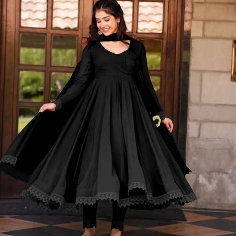 ₹1025 *Presenting New Anarkali Faux Georgette Gown With Fully Flair and Full Stitched With Dupatta Ready To Wear Collection *🍀🌿 *SRK- 5012* 👉 *Rate :-1025 Free Shipping*👈 Vi 🧵*DETAILS* 🧶 👚*Top Fabric*:Heavy Faux Georgette With Full Sleeve And Fancy Latkan Dori And GPO Lace Border ☘️ 👚*Gown Length*:51-52 inches 👚*Gown Inner*: Micro Cotton 👚*Gown Flair * :- *4 Meter* 👚*Bottom *:*Micro Cotton* With GPO Lace Border ✅ *Fully Stitched Ready To Wear * *Length:-40 inch* 👚*Dupatt...