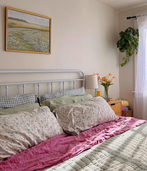 ashley on Instagram: “home sweet home” Interior, Design, Dream Rooms, Inspiration, Dekorasyon, Inspo, Kamar Tidur, Quartos, Room