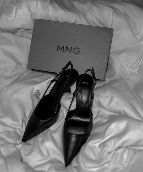Mango heels Accessories, Fashion, Shoes, Style, My Style, Elegant, Cool Outfits, Latest Trends, Diva Fashion