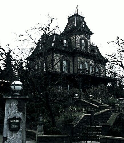 The Sims, Halloween, Disneyland Paris, Gothic Mansion, Gothic Victorian House, Goth Mansion, Gothic Manor, Gothic Castle, Vampire House