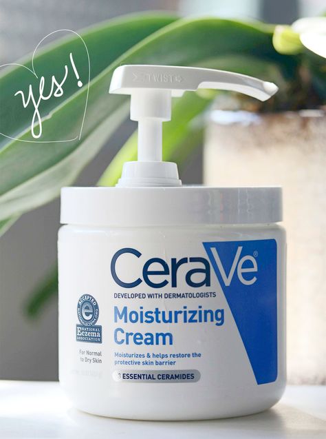 Dry Scaly Skin, Cerave Moisturizer, Face Moisturizer For Dry Skin, Best Lotion, Healing Ointment, Dry Skin Body, Makeup And Beauty Blog, Hydrating Moisturizer, Cream Aesthetic