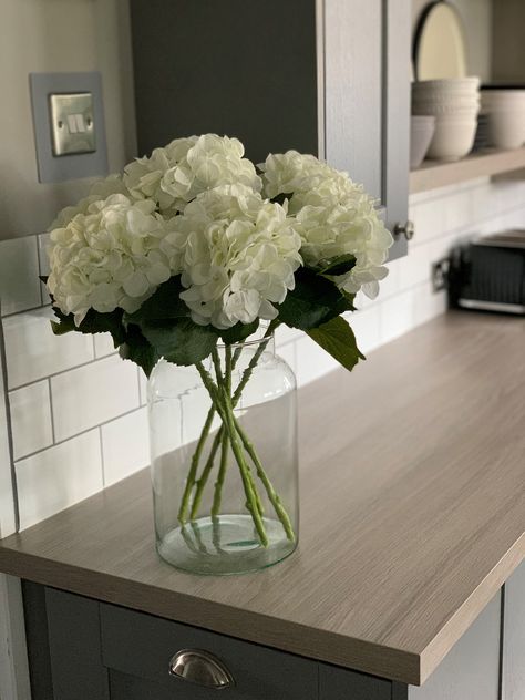 White Hydrangea Bouquet, Hydrangea Arrangements, Hydrangea Vase, Hydrangea Bouquet, Faux Flower Arrangements, White Hydrangea, Artificial Flower Arrangements, White Flower Arrangements, Artificial Hydrangeas