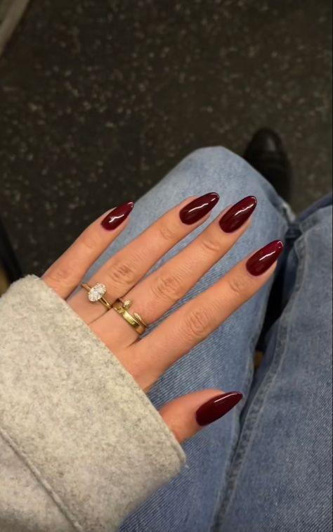 Cute nails for fall Thanksgiving or Christmas Holiday Nails, Thanksgiving Nails, Red Nails, Solid Color Nails, Plain Nails, Cranberry Nails, Cute Nails, Uñas, Nails Inspiration