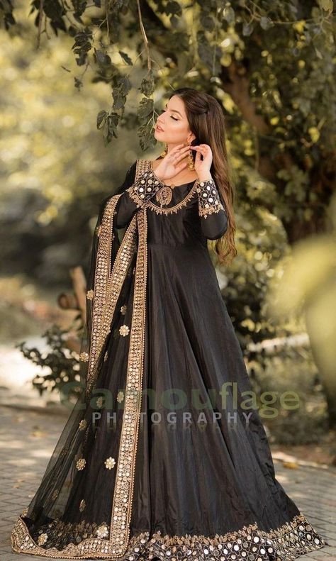 Pakistani, Dres, Beautiful Pakistani Dresses, Pakistani Fancy Dresses, Pakistani Wedding Outfits, Pakistani Women Dresses, Frock Design, Pakistani Dress Design, Pakistani Formal Dresses