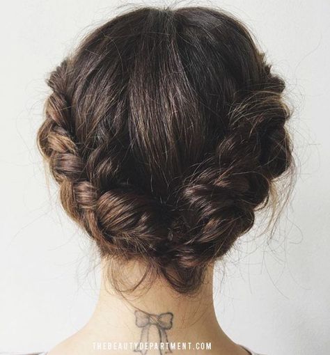 5 hairstyles you COULD do in the car if you were late... Braided Hairstyles, Plait Styles, Long Hair Styles, Plaits, Braided Updo, Short Hairstyles For Women, Braids For Short Hair, Curly Hair Styles, Braids