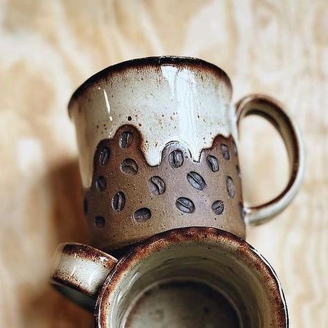 Mugs, Ceramic Pottery, Ceramic Cups, Ceramic Mugs, Pottery Mugs, Ceramic Clay, Ceramic Pots, Ceramic Coffee Cups, Pottery Sculpture