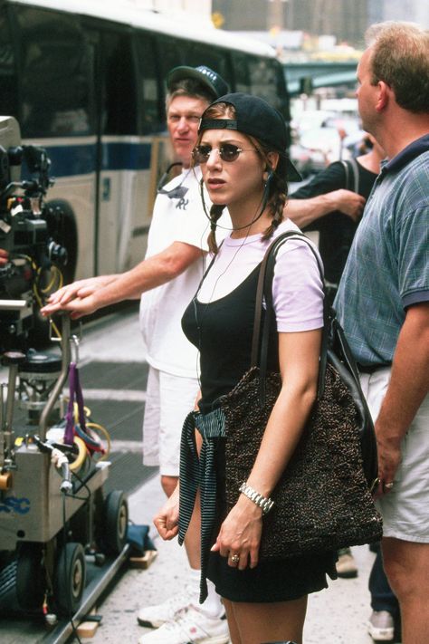 Jennifer Aniston, 90s Fashion, Outfits, Early 2000s Fashion, Jennifer Aniston Style, Jennifer Aniston 90s, 90s Looks, 1990s Outfits, 2000s Fashion