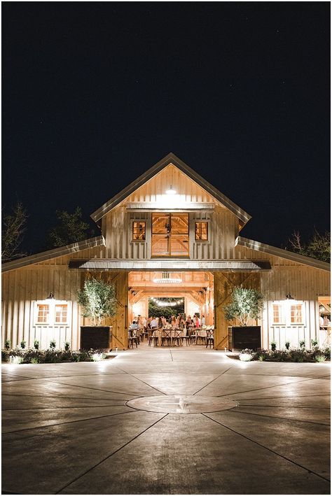 Decoration, Southern Barn Wedding, Country Wedding Venues, Barn Wedding Venue, Ranch Wedding, Northern California Wedding Venues, Farm Wedding Venue, Rustic Barn Wedding Reception, Barn Wedding Reception