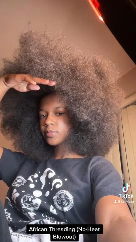 How To Make Afro Hair, Blow Drying Hair, Blow Dry Natural Hair, How To Get Afro Hair, Blow Dry Hair, Blow Dry Hairstyles, How To Do Afro Hair, Hair Without Heat, Blow Out Hair