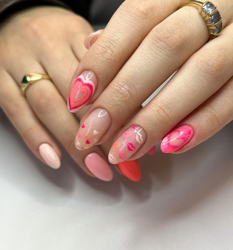 100 Chic Oval Nail Art Designs For A Trendy And Stylish Look Nail Art Designs, Design, Art, Nail, Trendy, Stylish, Nail Artist, Nail Art Games, Nail Length