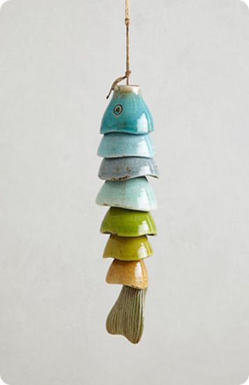 knock this anthropologie wind chime off w/plastic easter egg halves go to site for instructions Ceramic Pottery, Fimo, Diy, Ceramic Art, Pottery, Pottery Classes, Air Dry Clay, Clay Pottery, Ceramic Clay