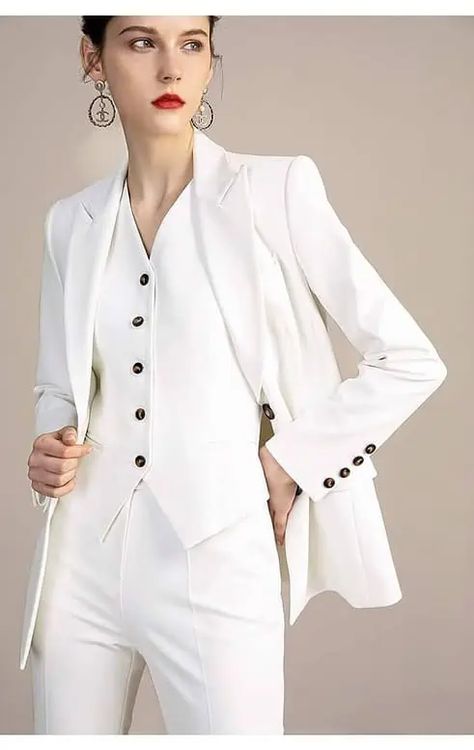 Suits, Formal Suits, Casual, Outfits, Belts, White Pants, Suits For Women, Vest White, Pantsuit