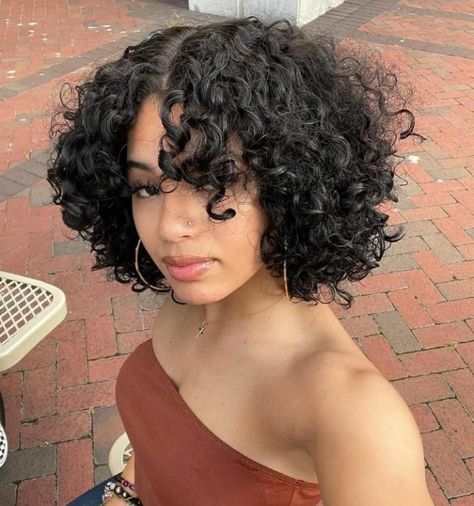 Curled Hairstyles for Short Hair Confidence in Every Strand Short Hair Styles, Hairstyle, Haar, Hairdo, Rambut Dan Kecantikan, Curly Girl, Cortes De Cabello Corto, Capelli, Hair Inspiration