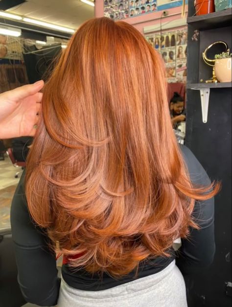 Auburn Hair, Balayage, Copper Blonde Hair, Red Hair Long Layers, Copper Hair Colors, Ginger Blonde Hair, Copper Blonde Hair Color, Highlights On Red Hair, Copper Hair