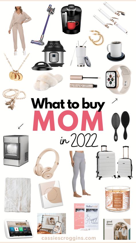 These are the 25 gifts moms actually want this year! Perfect for Christmas, Valentine's day, Mother's Day or birthdays! Read the best gift guide for moms! Moms can be so hard to shop for. So instead, we asked and these are the gifts moms are actually asking for! Whether it's your mom, grandma, wife, sister, or friend this post will tell you exactly what gifts that mom in your life wants in 2022! #cassiescroggins #giftsformom #giftsforher Gifts For New Moms, Mom Gift Guide, Best Gifts For Mom, Gift Guide For Him, Presents For Mom, Presents For Mum, Gift Guide Women, Gifts For Mom, Gifts For Mum