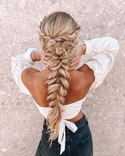 Thick Hair Styles, Hairstyles For Prom, Long Thick Hair Hairstyles, Easy Hairstyles For Long Hair, Hair Styles For Prom, Updo Hairstyles For Prom, Braids On Long Hair, Braids For Prom, Hair Down Prom Styles