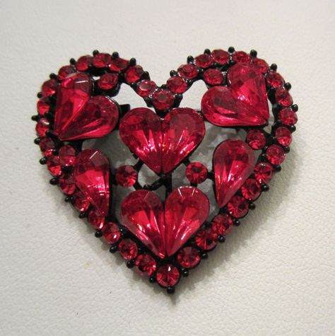 Valentino, Brooch, Valentine's Day, Bijoux, Red Rhinestone, Rhinestone Heart, Heart Shaped Jewelry, Heart Brooch, Heart Jewelry