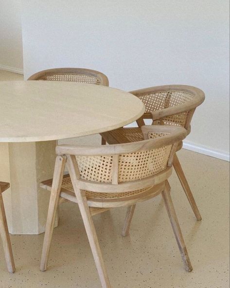Rattan chairs give your kitchen or dining room the most rustic anf homely feel🤞🏼#homedesign #kitcheninspo #neutralkitchen #scandilook #rattan #kitchenchairs Design, Boho, Rattan Dining Chairs, Rattan Dining Table, Wicker Dining Chairs, Rattan Chairs, Teak Dining Chairs, Woven Dining Chairs, Boho Dining Chairs