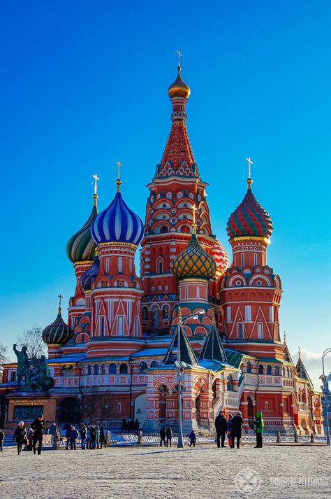 The 10 best things to do in Moscow, Russia [Travel guide for first-timers] Art, Travel, Travel Guides, Travel Guide, Travel Goals, Most Beautiful Cities, Travel Inspiration, Europe Travel, Moscow Travel