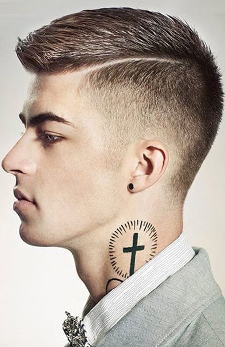 High Fade With Faux Hawk Neck Tattoo For Guys, Mens Cuts, Neck Tattoo, Cool Mens Shorts, Trendy Mens Haircuts, Mens Haircuts Fade, Love Is Comic, Gaya Rambut, Uppercut Hairstyle