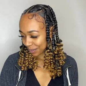Chunky, curly and cool, Coi Leray braids are the new go-to, protective style. They’re a play on the classic knotless braids style, but they’re chunky in size, have curly ends, and can come in different lengths. So, will Coi Leray braids be your next protective style? And how will you be rocking them? #BlackGirlSummer #ProtectiveStyle #BlackGirlsLit #BlackGirlsRock #BraidLovers #ProtectiveStyle #NaturalHair #NoHeatChallenge #VacayVibes Black Girls, Plaits, Plait Styles, Protective Styles, Curls, Rapper, Play, Braids, Knotless