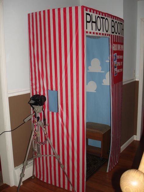 DIY Photo Booth! Decorate backdrop to match your theme. Cute idea and a lot cheaper than renting one! Made from a refrigerator box! Diy Photo Booth, Slumber Parties, Photo Booth, Circus Party, Carnival Themes, Diy Photo, Kids Party, Party Theme, Carnival Birthday Parties