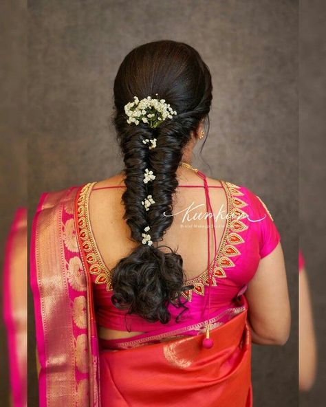 Ideas, Avengers, Rum, Hairstyle, Outfits, Indian Hairstyles, Traditional Hairstyle, Indian Wedding Hairstyles, Simple Hairstyle For Saree