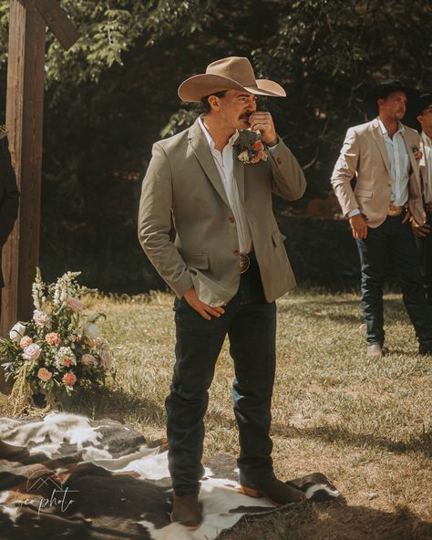 Country, Suits, Cowboy Wedding Attire, Country Wedding Photography, Western Wedding Groomsmen, Cowboy Wedding, Country Wedding Groom, Cowboy Groom, Country Wedding Groomsmen