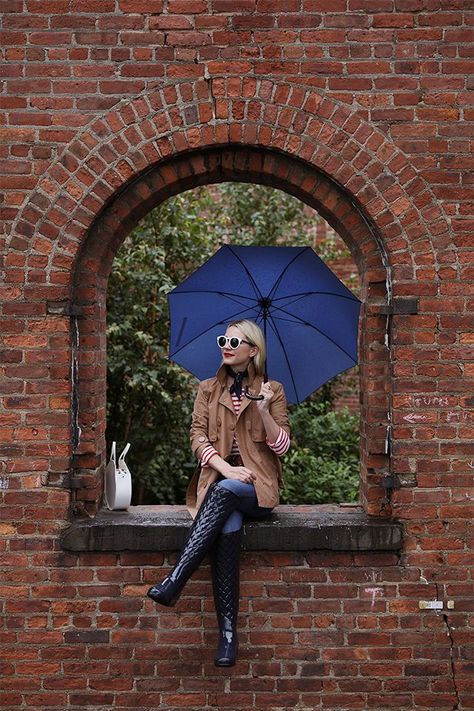 HUNTER IN NEW YORK CITY // REFINED COLLECTION New York City, York, Rainy Day Fashion, Rainy Day Outfit, Hunter Refined, York City, Rainy Day Outfit For Fall, City, New York