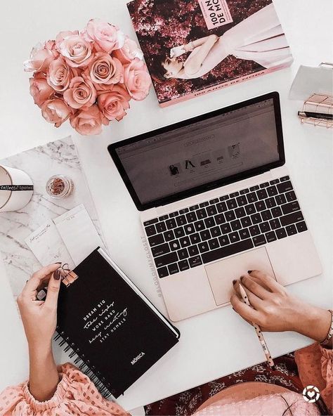 Want to learn how to build an online business? There’s a lot that goes into creating an online business—and if you’re new to the game, it can be hard to know where to start. Instagram, Inspiration, Iphone, Laptop Lifestyle, Laptop Stickers, Aesthetic, Inspo, Pinterest, Mood Board