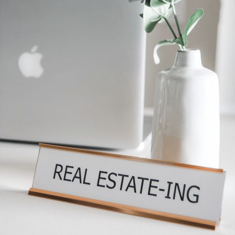 Real Estate Tips, Ideas, Selling Real Estate, Real Estate Office, Real Estate Marketing Quotes, Real Estate Business, Real Estate Investor, Luxury Real Estate Agent, Real Estate License